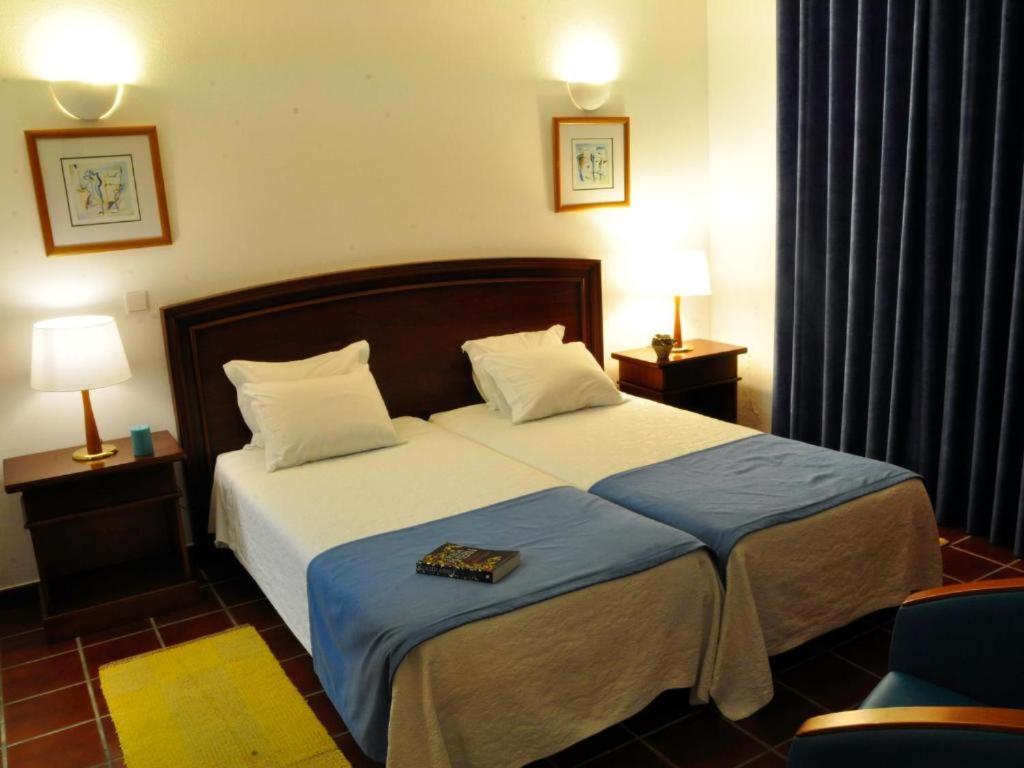 Patios Da Vila - Duna Parque Resorts & Hotels วิลานอวา ดิ มิลฟงติส ภายนอก รูปภาพ
